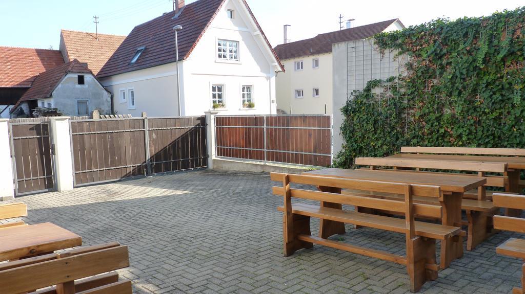 Landgasthof Zur Sonne I Hotel & Restaurant Neuburg am Rhein Eksteriør billede
